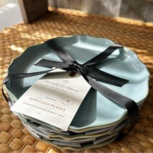 🌴Hearth and Hand Elegant Blue Scalloped Stoneware Appetizer Plates | 4 Pieces
